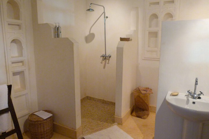 Room 20 of 71