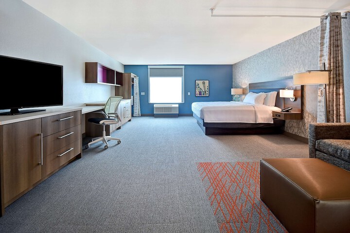 Room 11 of 70