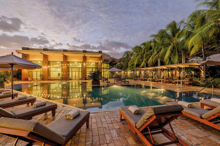 Hotel with Pool
