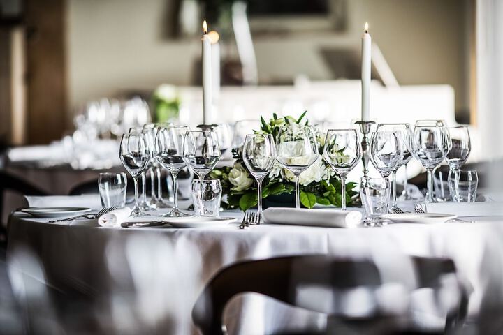 Dining 44 of 64