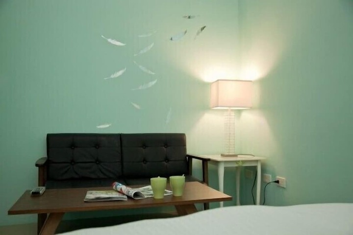 Room 6 of 31