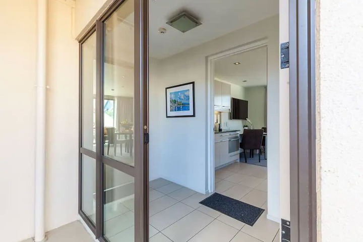 Room 10 of 55