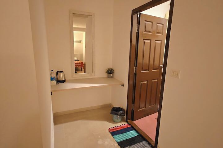Room 3 of 5