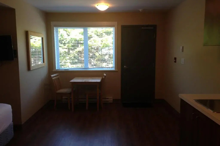 Room 2 of 13