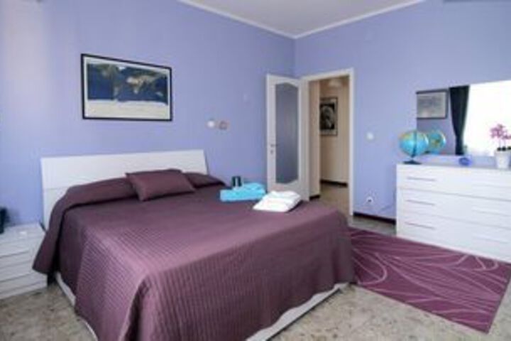 Room 21 of 61