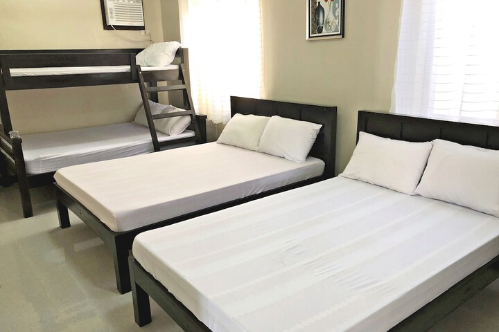 Room 3 of 13