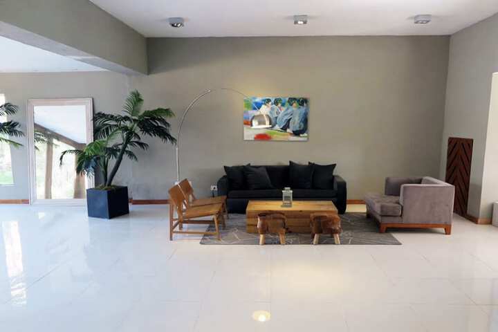 Hotel Interior 8 of 65