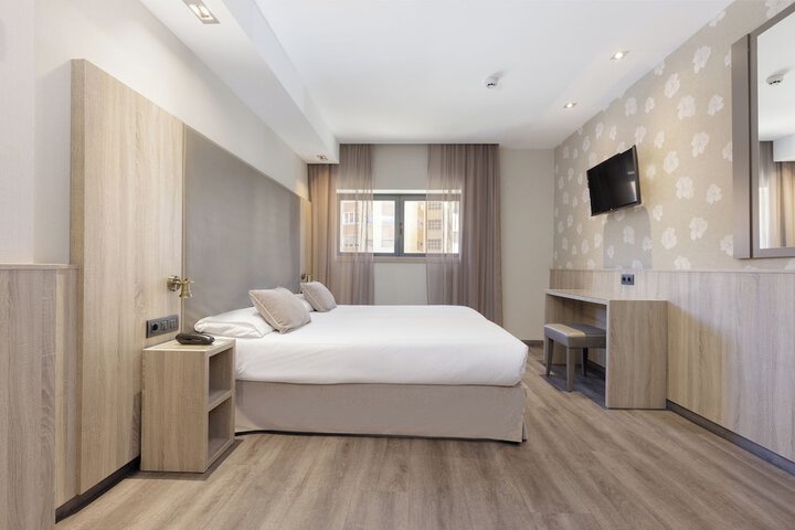 Room 11 of 59