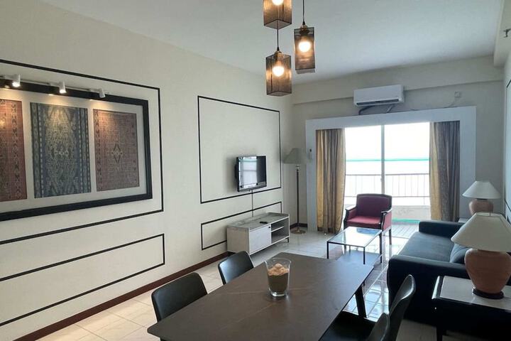 Room 285 of 650