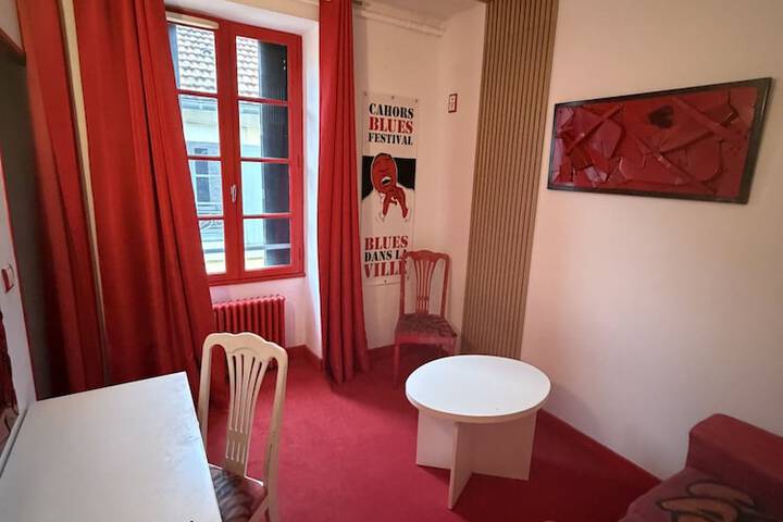 Room 19 of 42