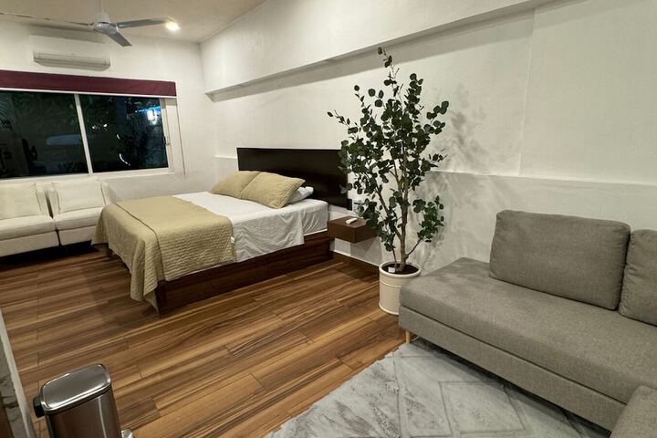 Room 4 of 54