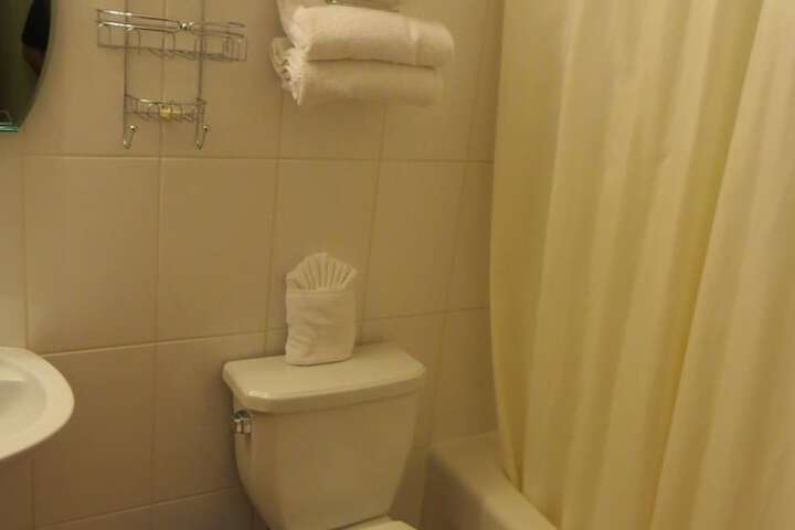 Room 19 of 29