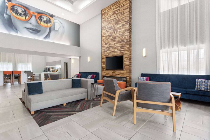 Hotel Interior 2 of 29