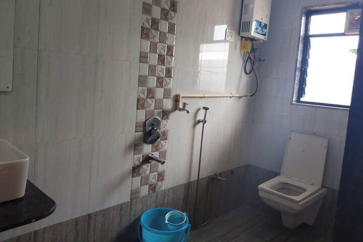 Room 15 of 23