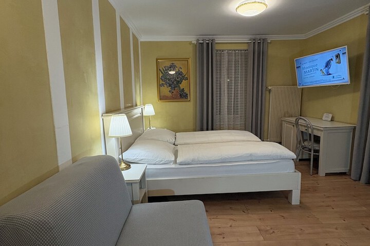 Room 101 of 266