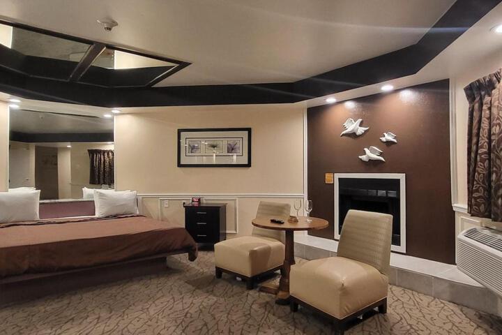 Room 59 of 284