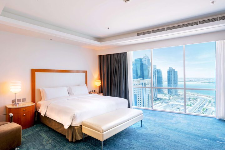 Room 3 of 116