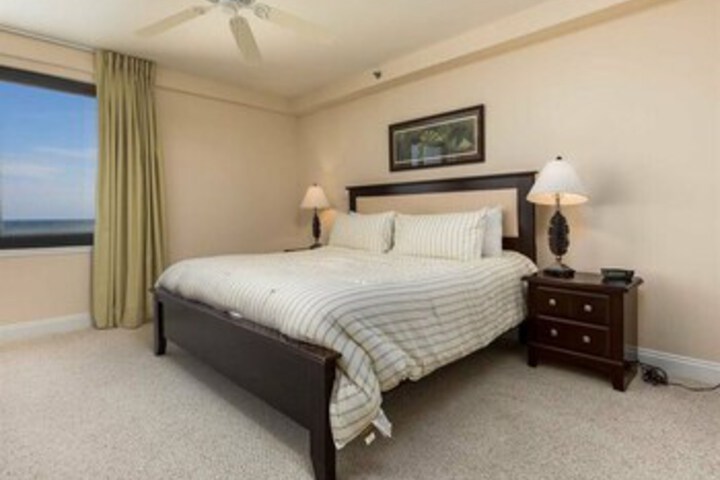Room 150 of 156