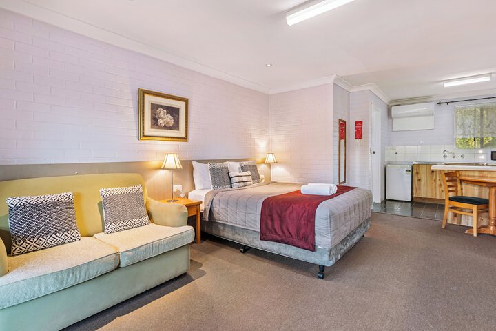 Room 5 of 21
