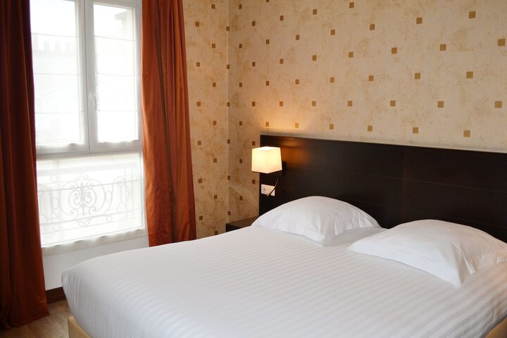 Room 16 of 59
