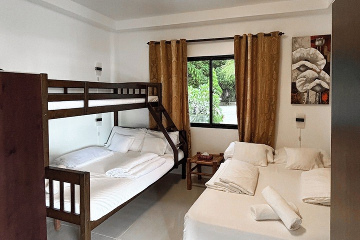 Room 5 of 29