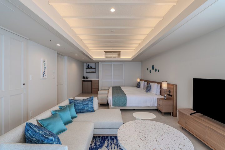 Room 14 of 66