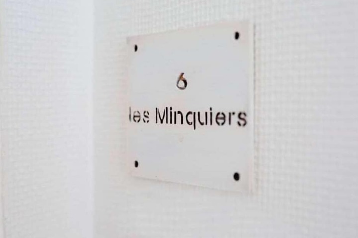 Room 62 of 74