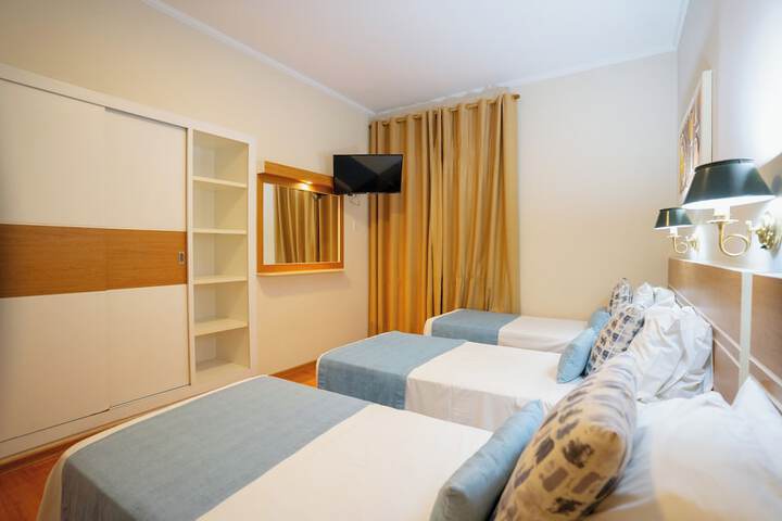Room 22 of 175