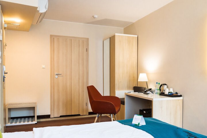 Room 40 of 78