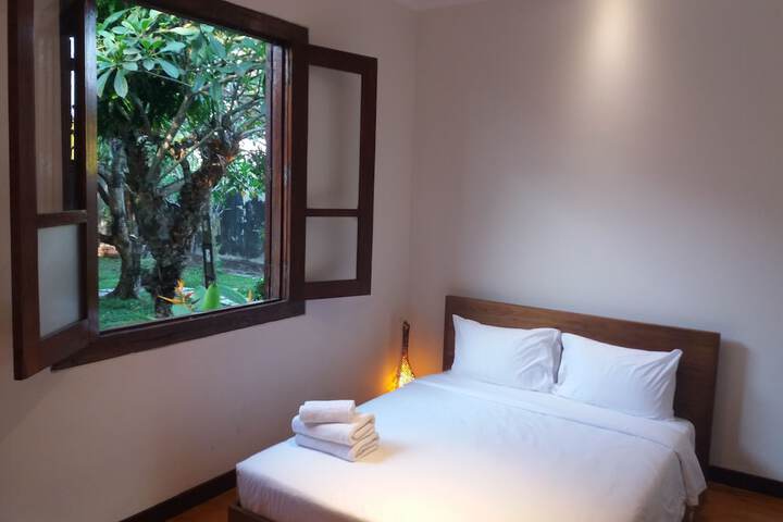 Room 7 of 36