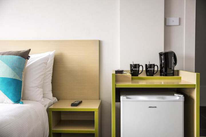 Room 7 of 56