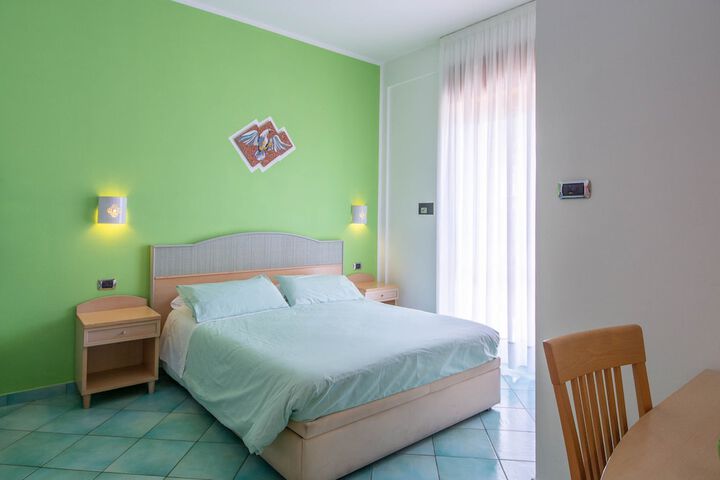Room 19 of 57