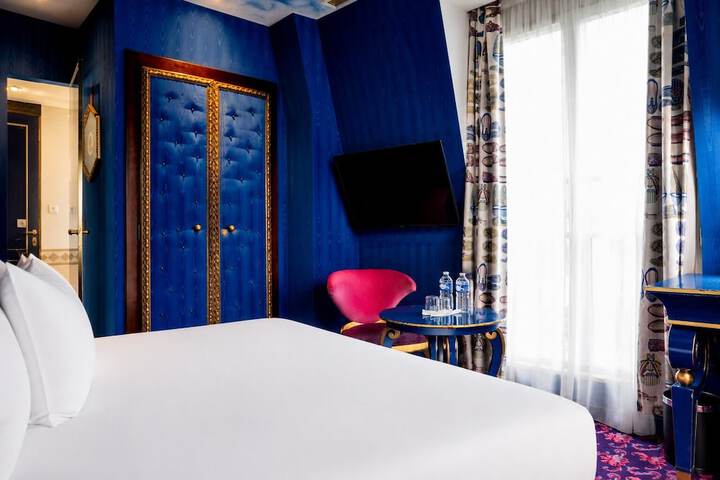 Room 46 of 94