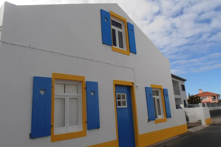 House With 3 Bedrooms in Mosteiros With Wonderful Mountain View and E