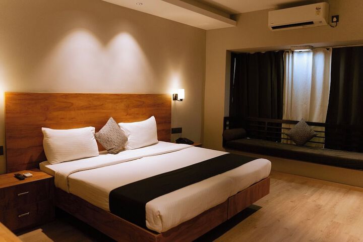 Room 25 of 73