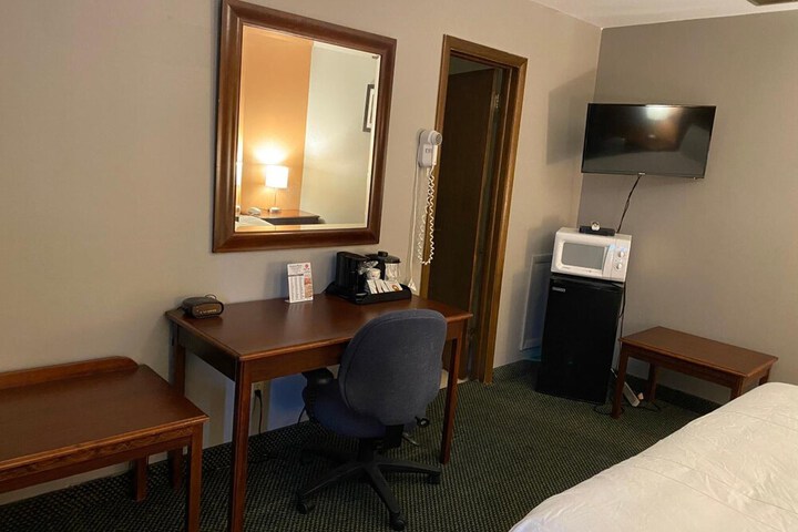 Room 25 of 50