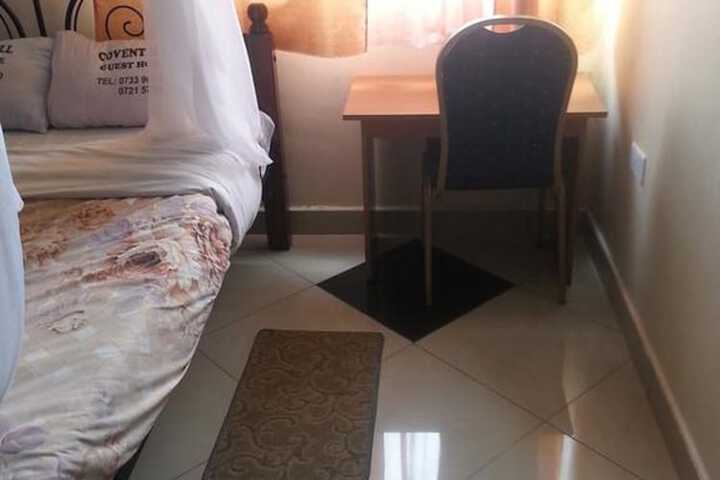 Room 7 of 23
