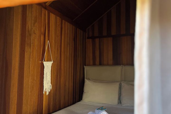 Room 8 of 39