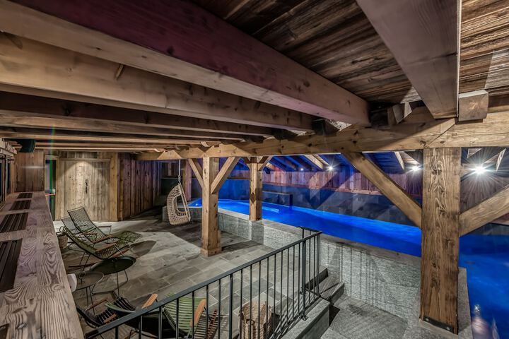 Pool 49 of 77