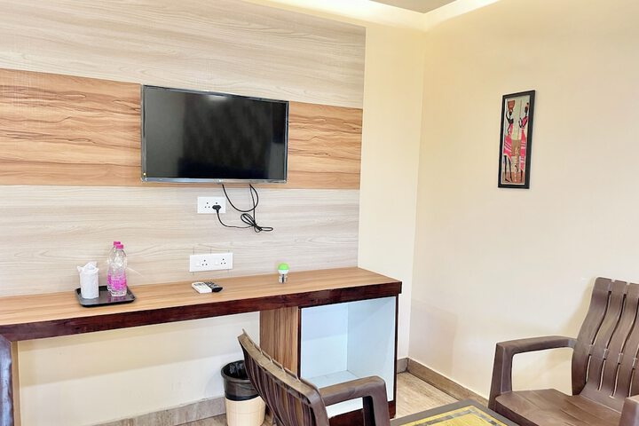 Room 92 of 159