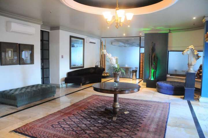 Lobby Photos
