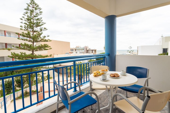 Terrace/Patio 30 of 65