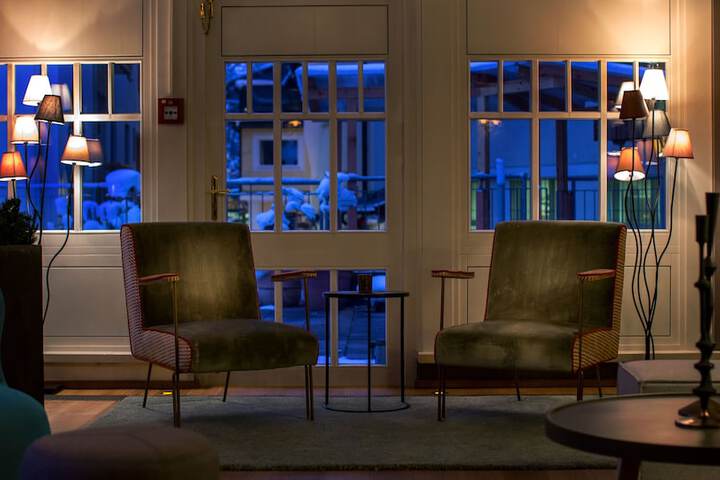 Lobby Entry