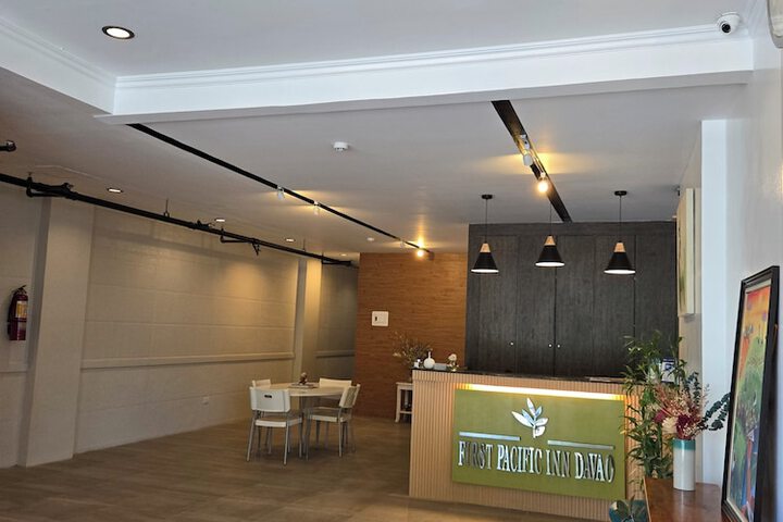 Hotel Interior 11 of 30