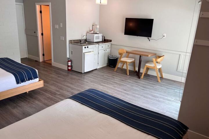 Room 31 of 74