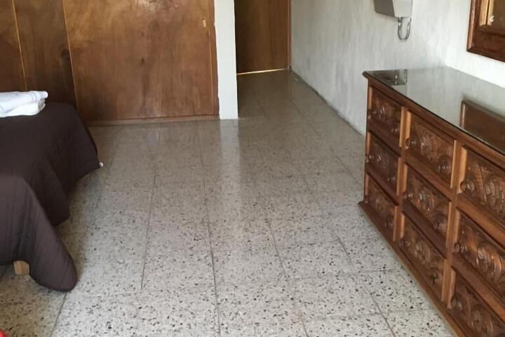 Room 3 of 18