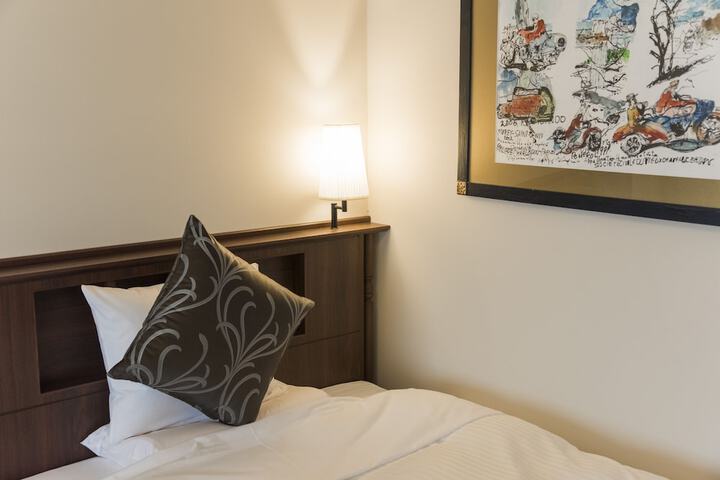Room 21 of 67