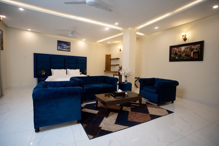 Room 20 of 43