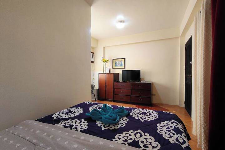 Room 15 of 120