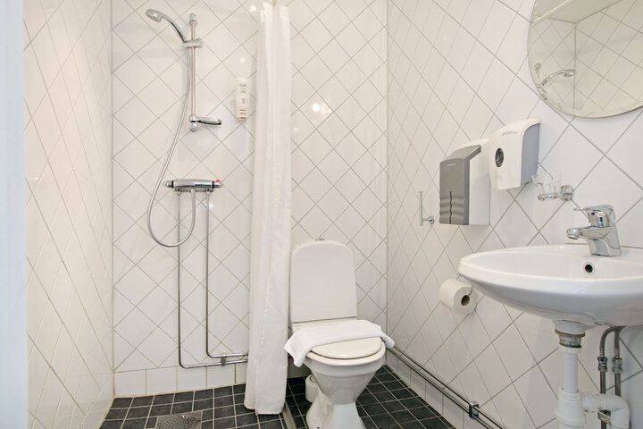Room 19 of 41
